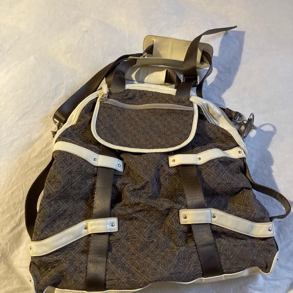 Lululemon Sporty Bag